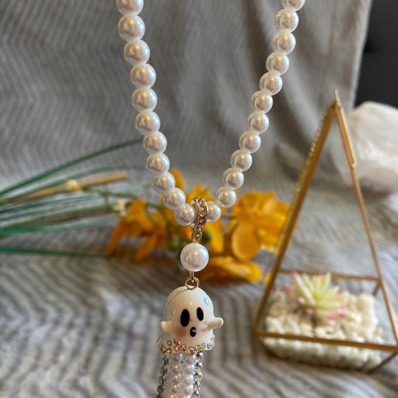 HOST PICK 🥳🥳NWT BETSEY GHOSTIES SET - Picture 5 of 9